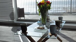 Dining - Anchors Away (Narberth)