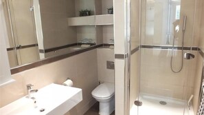 Maison (2 Bedrooms) | Salle de bain