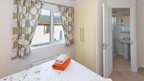 2 bedrooms, free WiFi - Heritage Park 14 (Narberth)