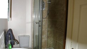 Shower - Newton Croft 2 (Tenby)