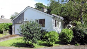 Front of property - Oakridge Acres 7 (Tenby)