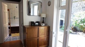 Interior - Pear Tree Cottage (Tenby)