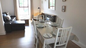 Living area - Quarry Cottages 4 (Tenby)
