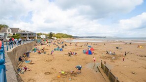 Beach nearby - The Chandlery (Saundersfoot)