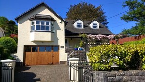 Exterior - The Lavenders (Tenby)