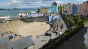 Beach - Sparta House 3 (Tenby)