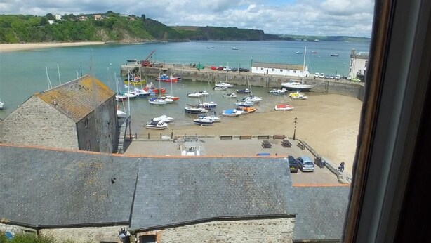 Marina - Sparta House 3 (Tenby)