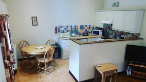 Fridge, microwave, dishwasher