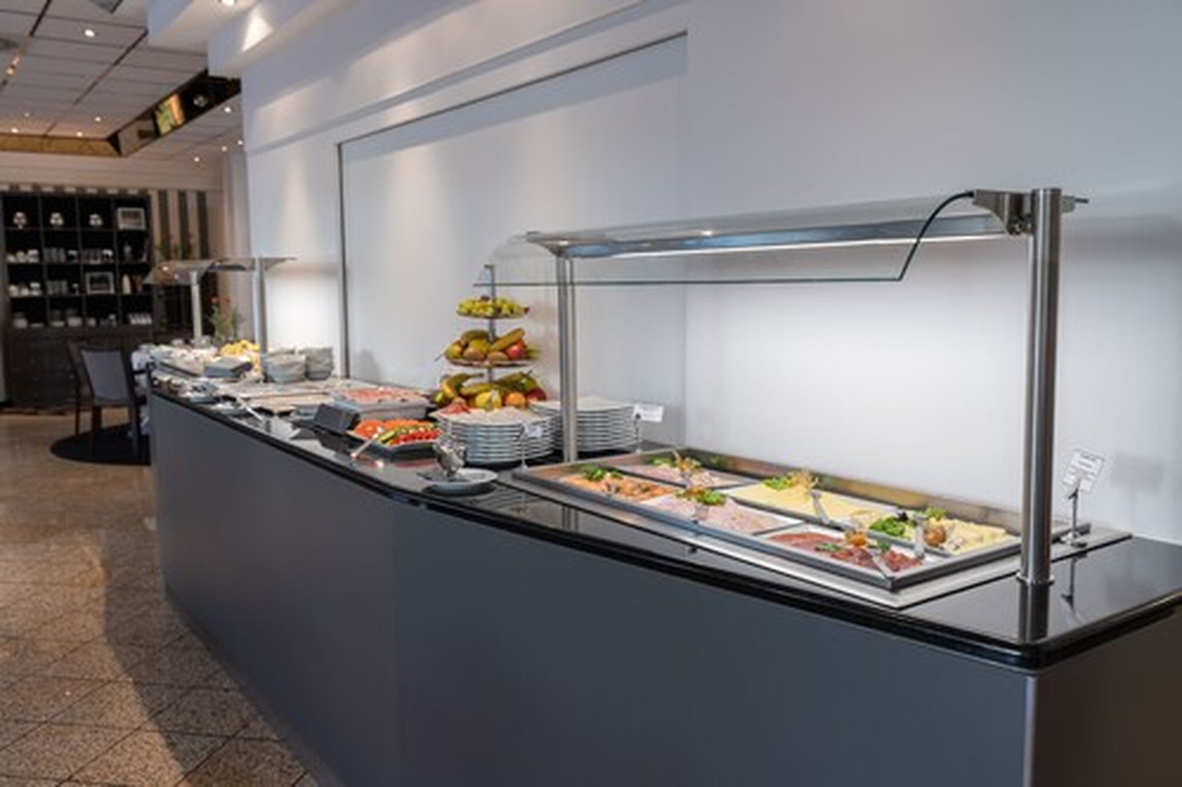 daily buffet breakfast (eur 21 per person)
