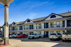 Exterior - Executive Inn & Suites (Stafford)