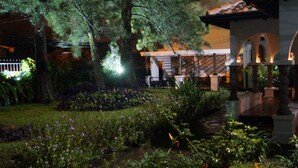 Unclassified image, 5 of 70, button - Finca Escalante - Hostel (San José)