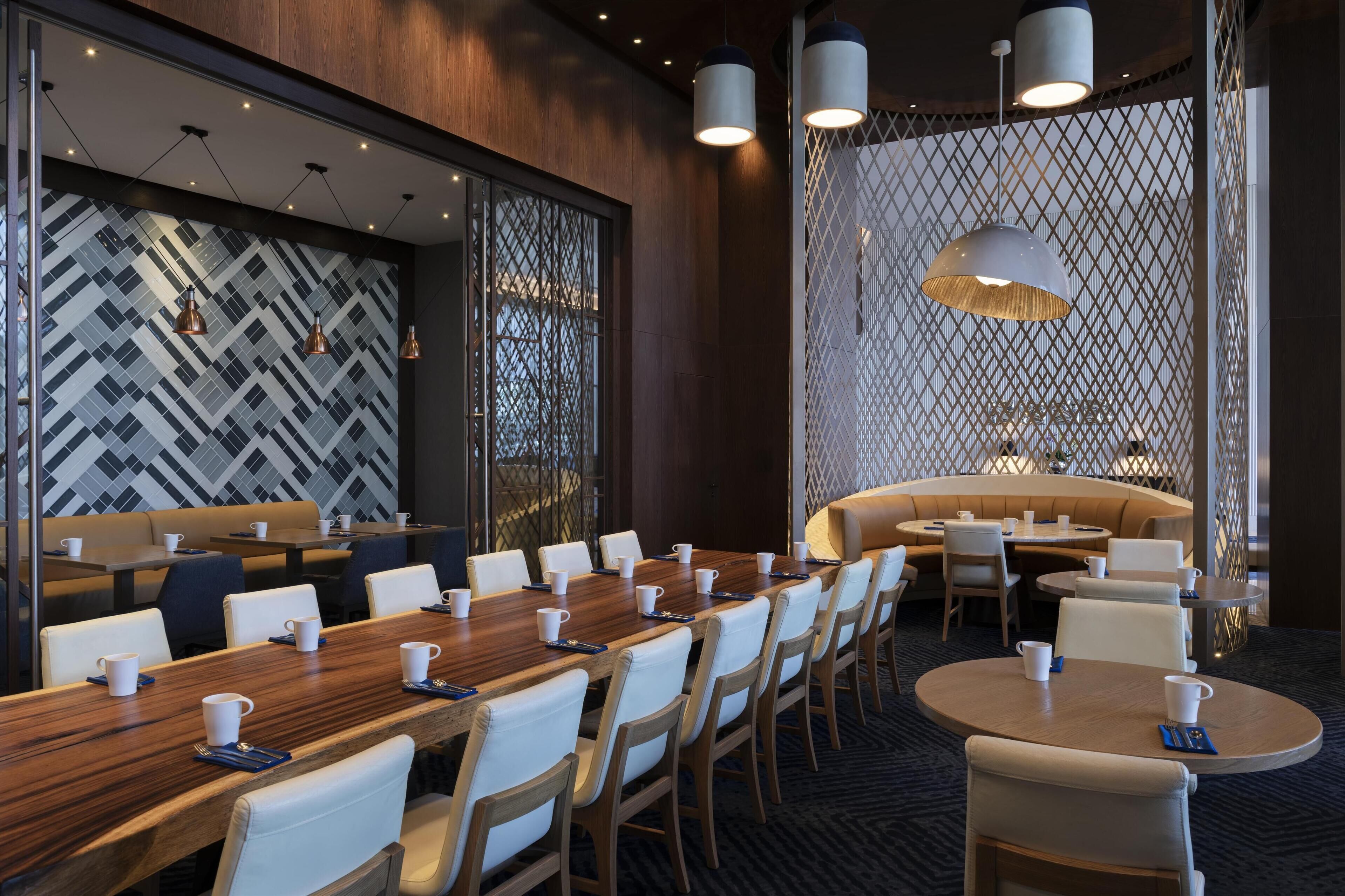 daily buffet breakfast for a fee