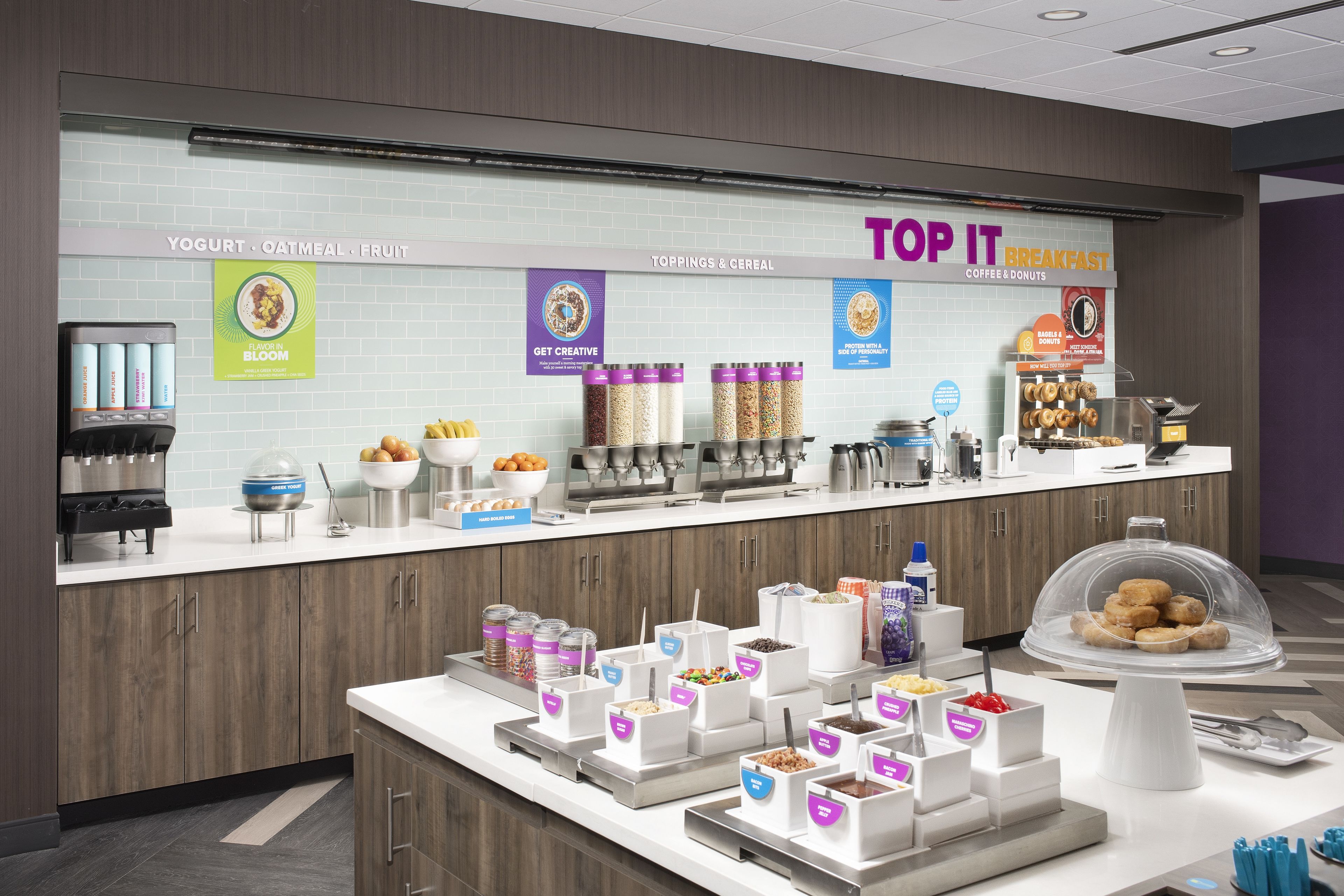 free daily continental breakfast