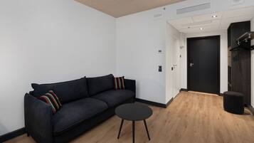 Superior Twin kamer | Een minibar, een bureau, een laptopwerkplek, verduisterende gordijnen