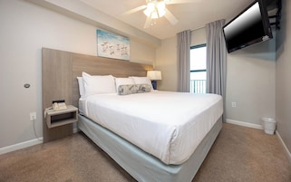 Laptop workspace, iron/ironing board, free WiFi, bed sheets