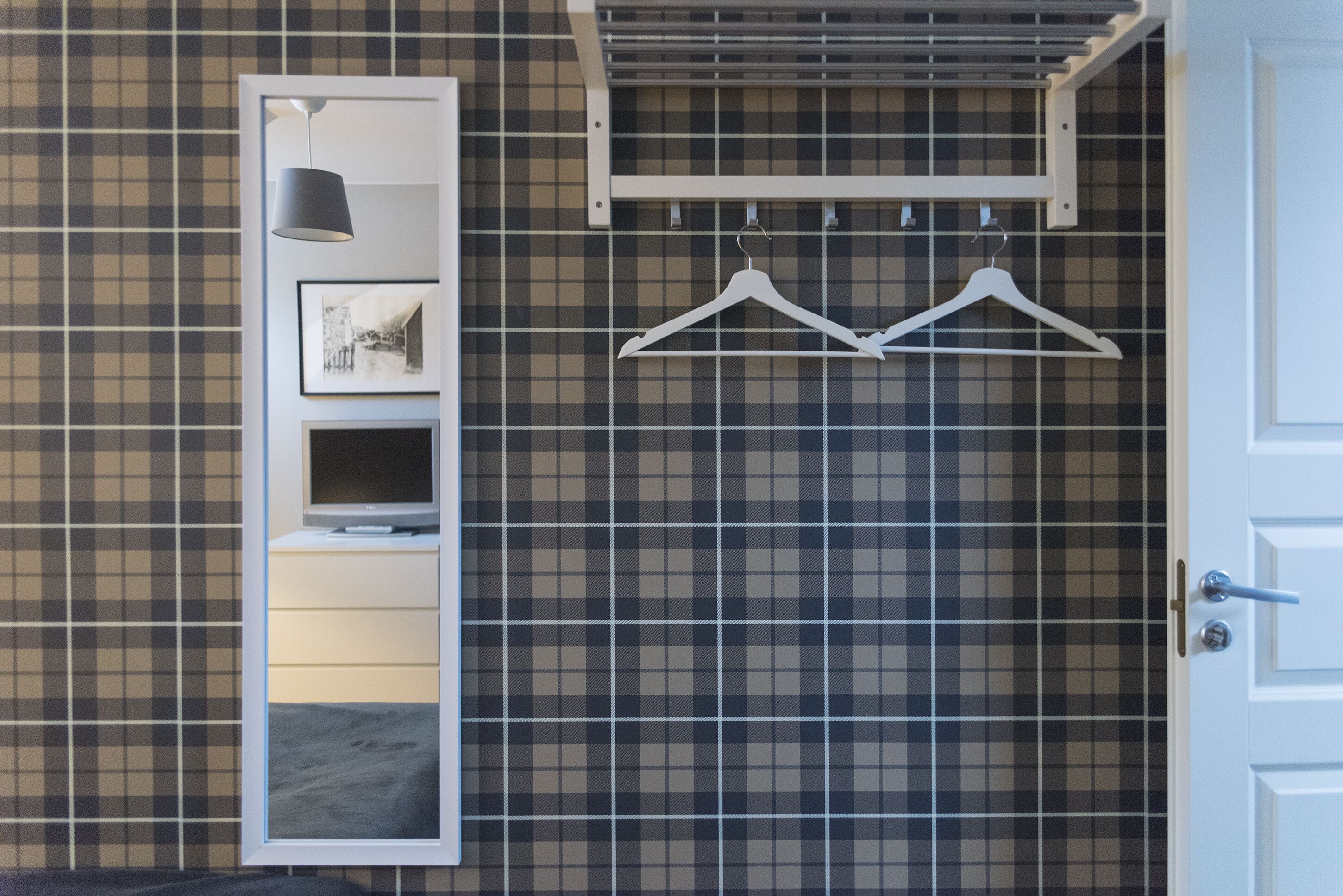 standard single room | iron/ironing board, free wifi, bed sheets