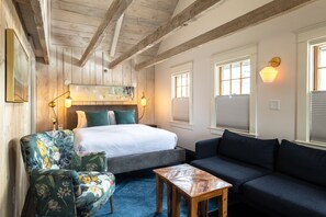 Standard Room, 2 Bedrooms, Non Smoking, River View | Premium bedding, down comforters, individually decorated - The Water Street Inn (Kittery)