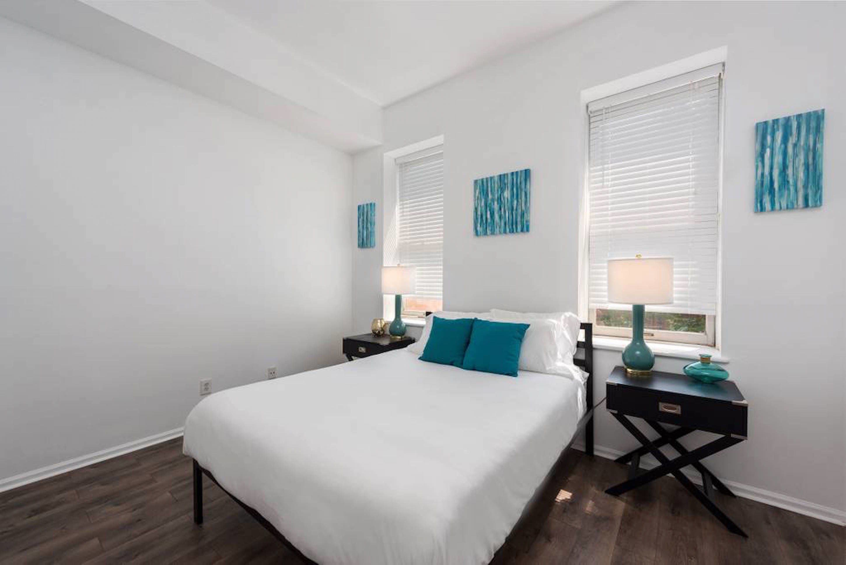 Traditional Apartment, 2 Bedrooms, Non Smoking, Kitchen | Iron/ironing board, free cots/infant beds, free WiFi, bed sheets