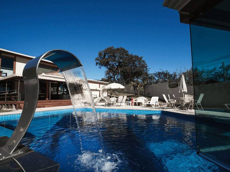 2 outdoor pools, pool umbrellas, pool loungers