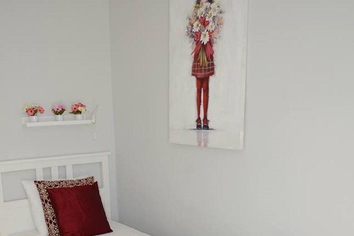 Standard-Einzelzimmer, Gemeinschaftsbad | 4 Schlafzimmer, individuell dekoriert, individuell eingerichtet