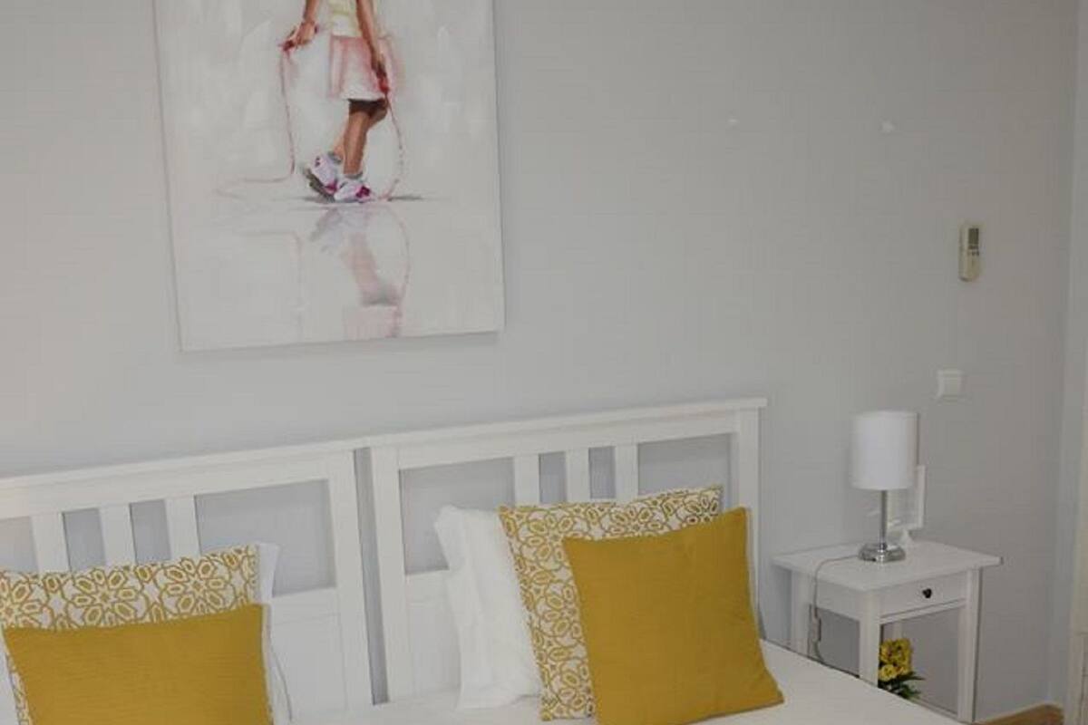 Standard-Doppel- oder -Zweibettzimmer, Gemeinschaftsbad | 4 Schlafzimmer, individuell dekoriert, individuell eingerichtet
