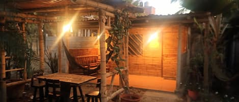 Chalet (5 pax) | Cortinas blackout, wifi gratis y ropa de cama