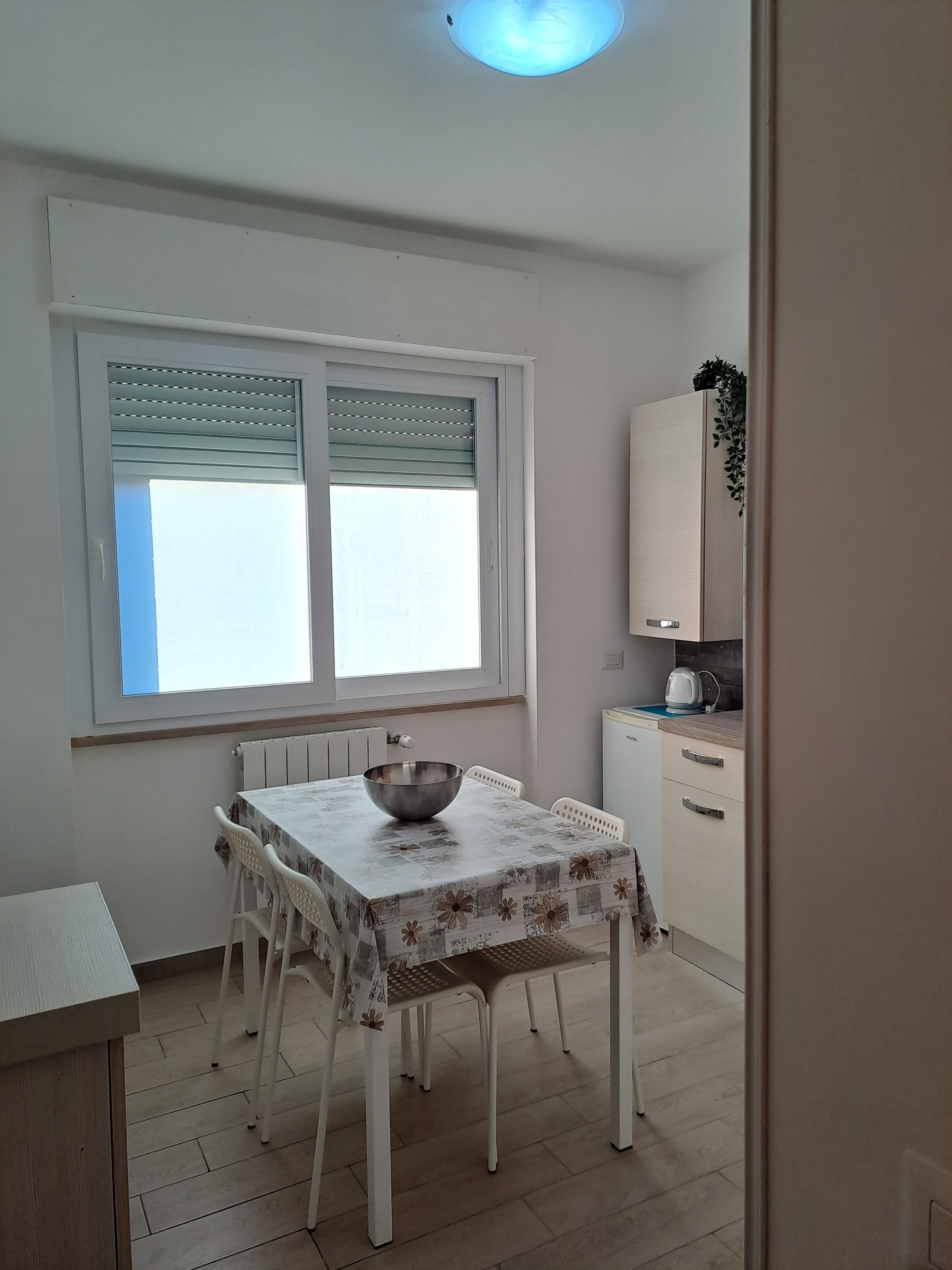 Departamento Deluxe | Cocina privada | Refrigerador 