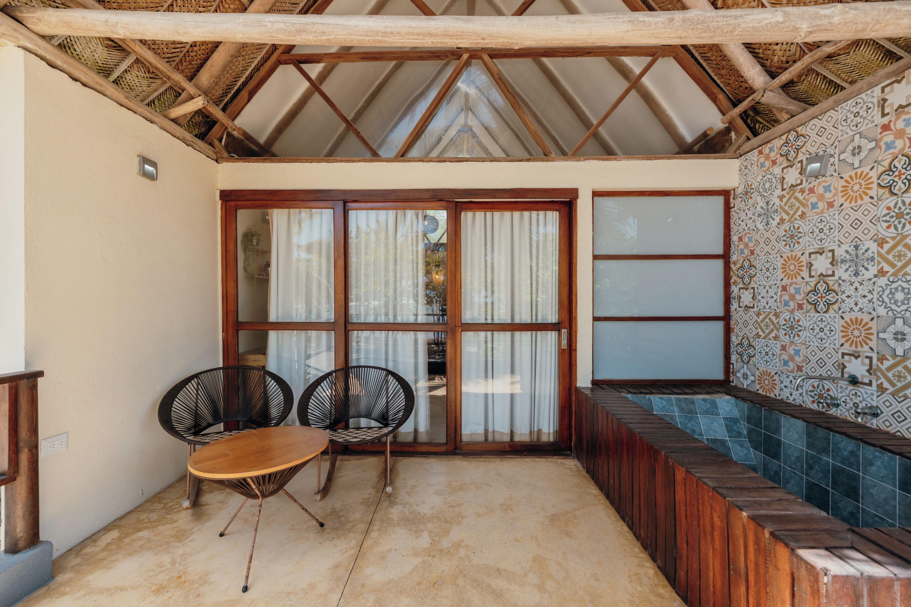 Deluxe Room, Balcony, Sea View | Balcony