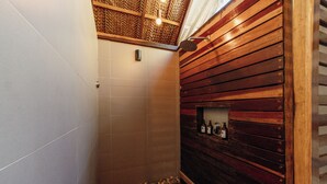Villa, vista spiaggia | Bagno