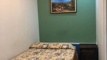 Basic Double Room Single Use, 1 Large Single Bed, Private Bathroom | Desk, free WiFi, bed sheets