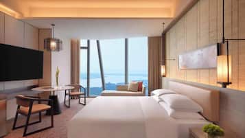 1 chambre, minibar, coffres-forts dans les chambres, bureau