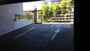 Aparcamiento sin asistencia gratuito