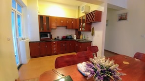 Dining - LuvHome -Your 2nd Home Away- (Hanoi)