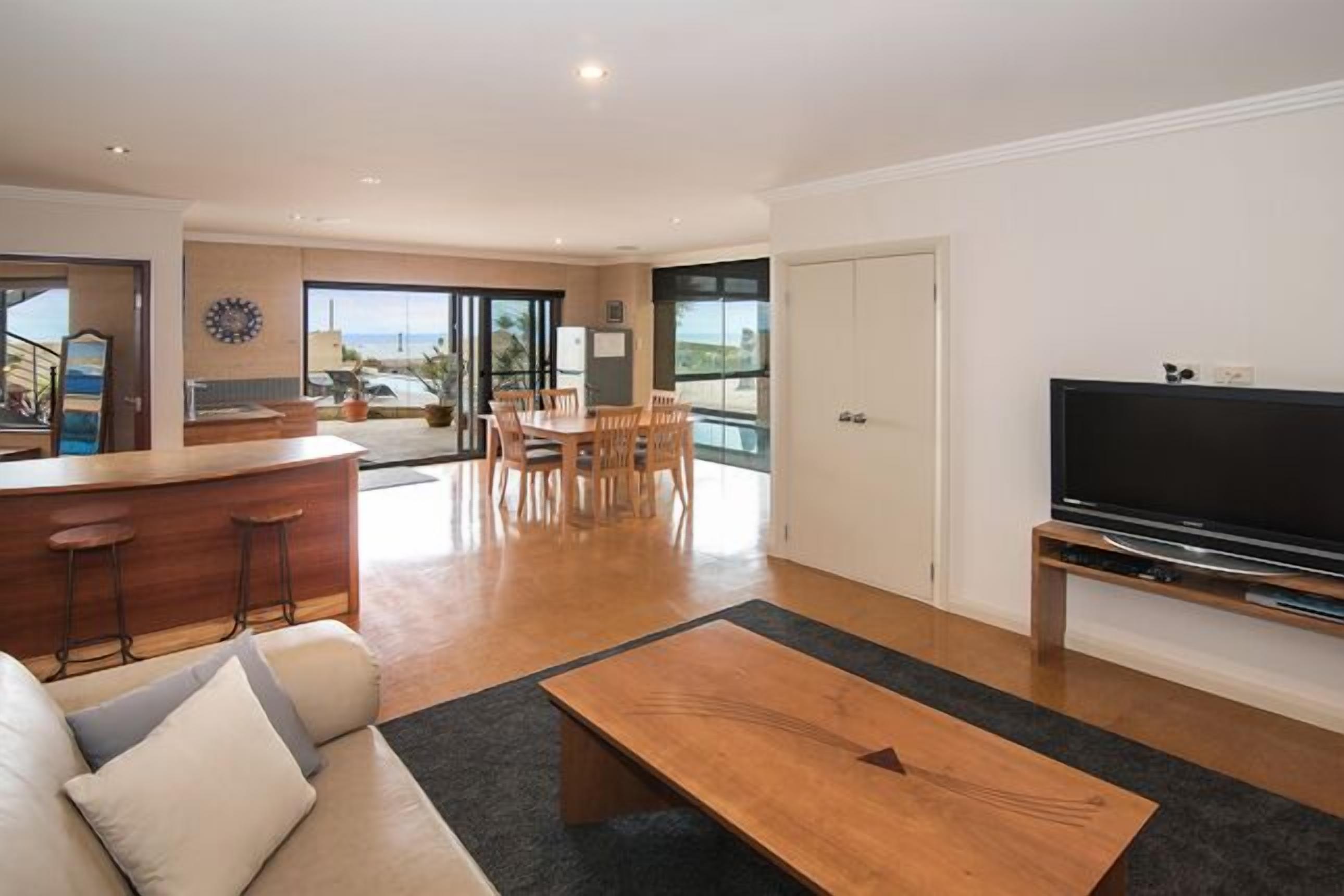 Baudin Heights Apartment 2 — image 5