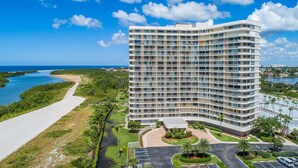 Exterior - Beachfront 2BR condo with pool, WiFi, and cool comfort in Marco Island. (Marco Island)