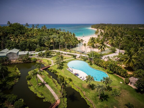 Outdoor pool - 5 STAR OCEAN VIEW DUPLEX W/ PRIVATE POOL, JACUZZI (Las Terrenas)