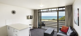 Harbor Views CBD 1 Bedroom Unit