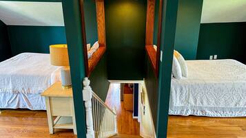 3 bedrooms, free WiFi, bed sheets