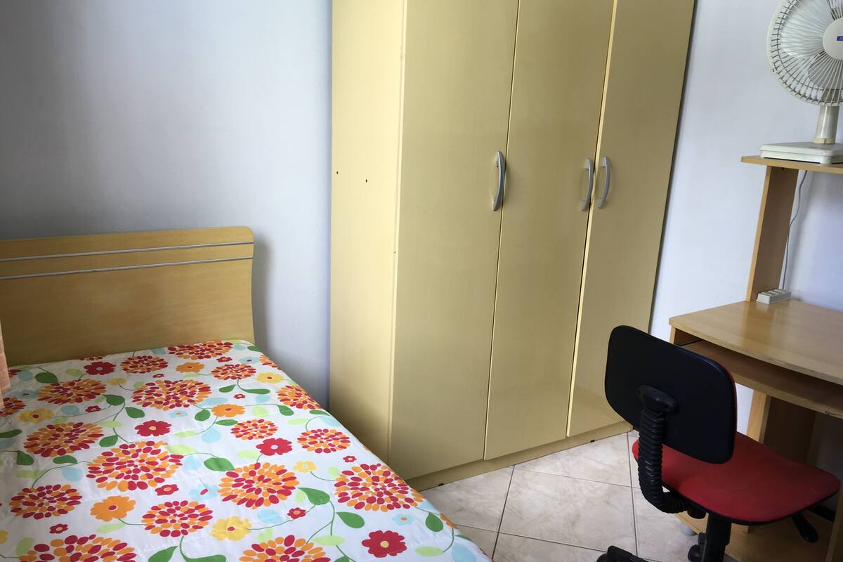 1 bedroom, desk, iron/ironing board, free WiFi