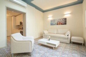 TV - Carapelli 1 Fabulous accommodation (florence)