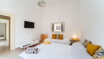 2 bedrooms, desk, soundproofing, iron/ironing board
