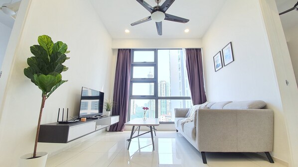 Departamento de lujo, 2 habitaciones, vista a la alberca | Vista desde la habitación