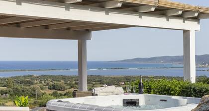 Gartenhaus mit Panoramablick auf das Meer, Pool, 5 Minuten vom Strand entfernt