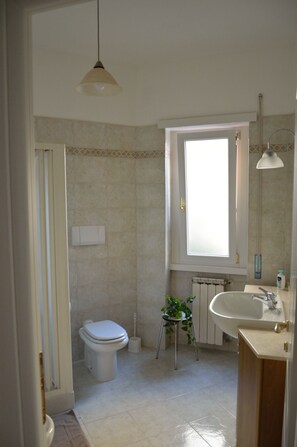 Haartrockner, Handtücher