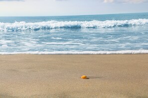 Beach - Stone corner close to Barcelona (Corró d'Avall, Franqueses del Vallès, Barcelona)