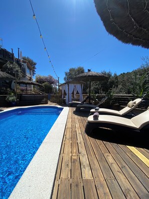 Utomhuspool