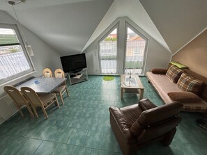 TV - "Pearl of the Baltic Sea" - 2 room - Pearl of the Baltic Sea (Zinnowitz)