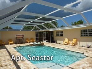 室外游泳池，恒温泳池