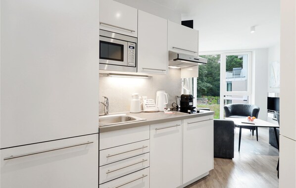 冰箱、炉灶、洗碗机、茶具/咖啡用具