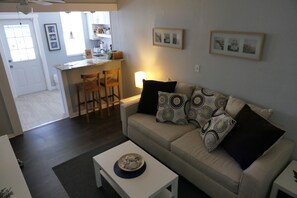 TV - Apartment Sanibel in Fort Myers/House Villa Barra (Fort Myers)